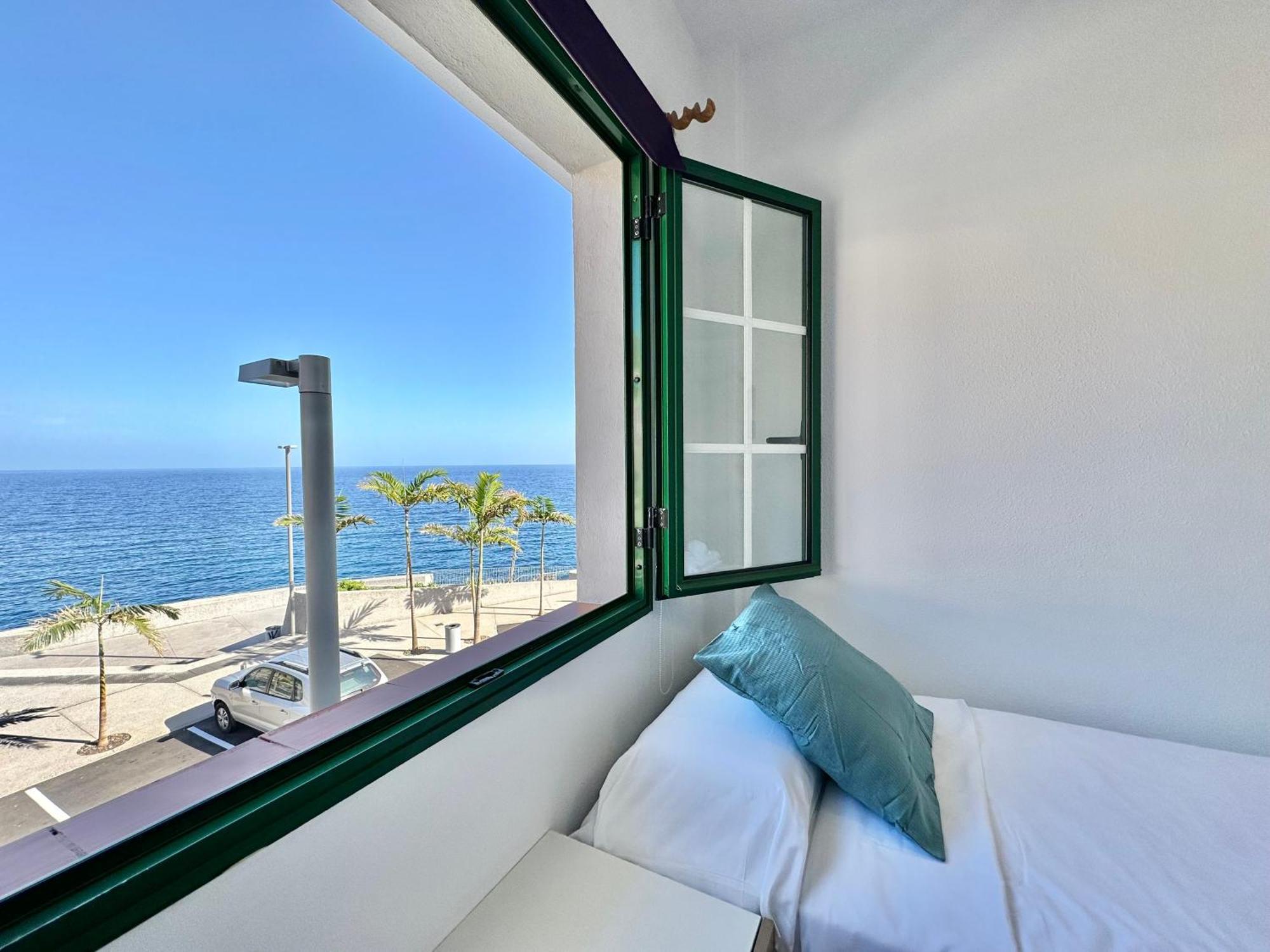 Las Caletas Beach House Candelaria Exterior photo